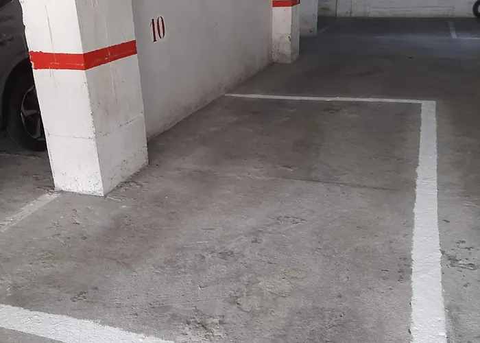 Cerca Del Centro, Y La Playa